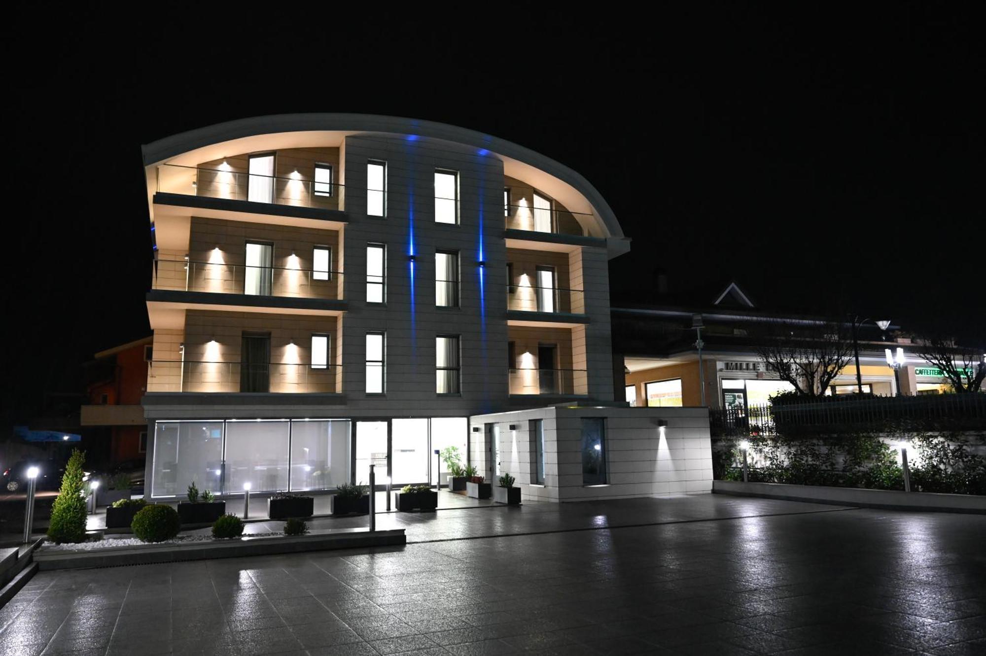 Hotel Hypnos San Giorgio del Sannio Ngoại thất bức ảnh